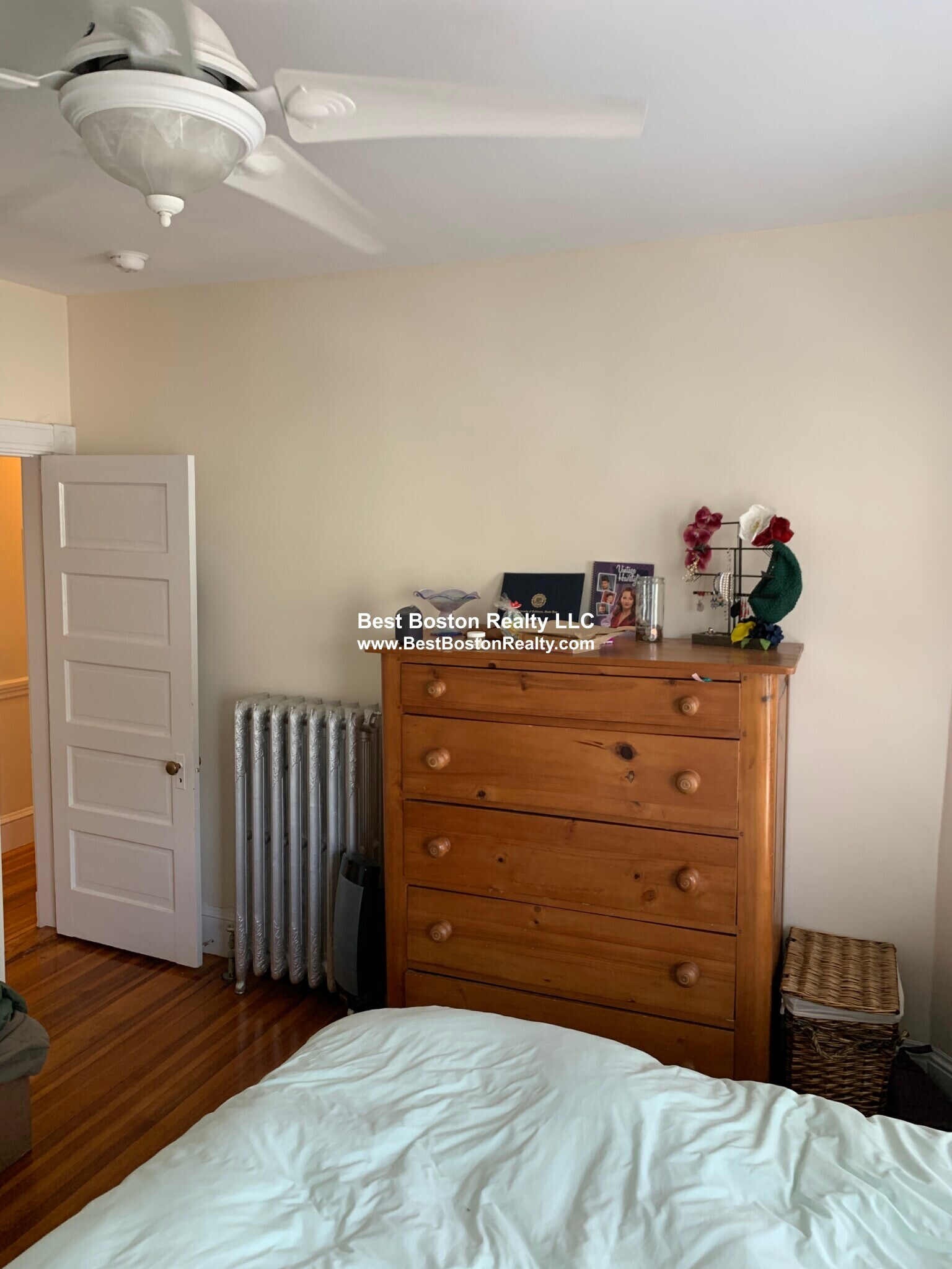 Building Photo - 51 Ibbetson St