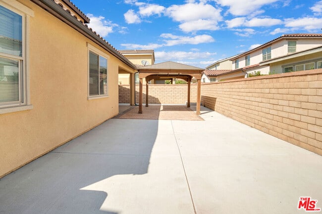 Building Photo - 3971 Somerston Way