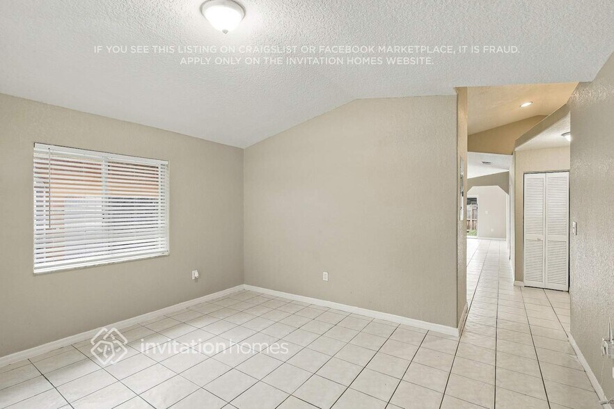 Building Photo - 9775 NW 126th Terrace
