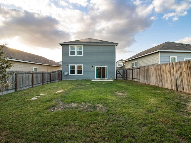 Building Photo - 13514 Flower Pond