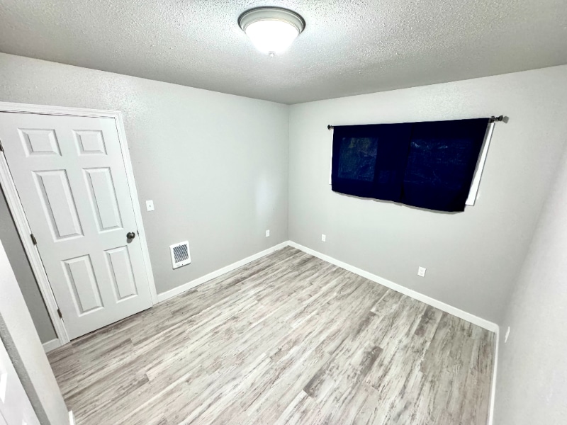 Building Photo - 63671 Harriet Rd