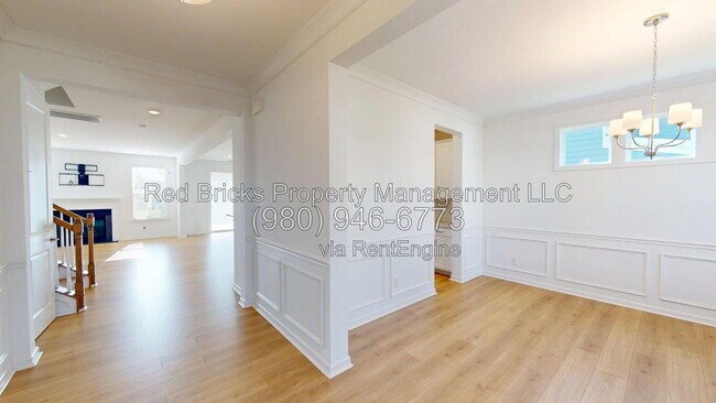 Building Photo - 13248 Chopin Ridge Rd
