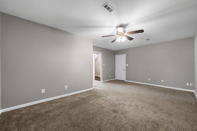 Building Photo - 1414 Addison Dr