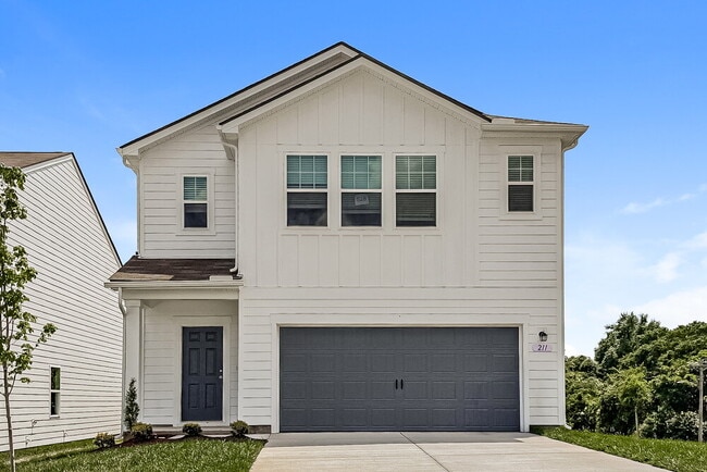 Building Photo - 211 Snowdrop Ave