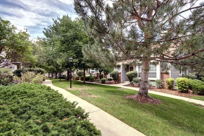 Primary Photo - 2bed 2 bath townhome located in the Southp...