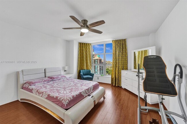 Building Photo - 3530 Mystic Pointe Dr