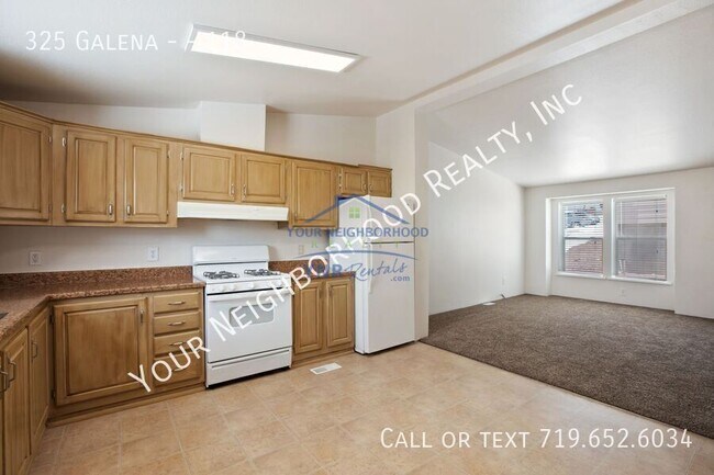 Building Photo - 325 Galena Ave