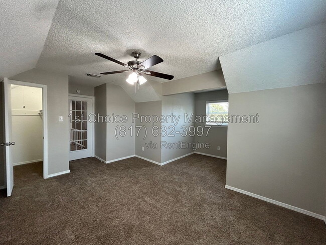 Building Photo - 1516 Oakridge Ct W