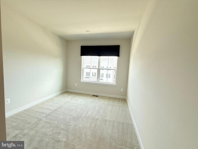 Building Photo - 7840 Blackbriar Wy