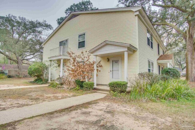 Building Photo - 3309 Kingswood Ct