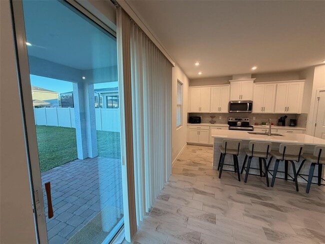 Building Photo - 2700 Sweet Acacia Dr