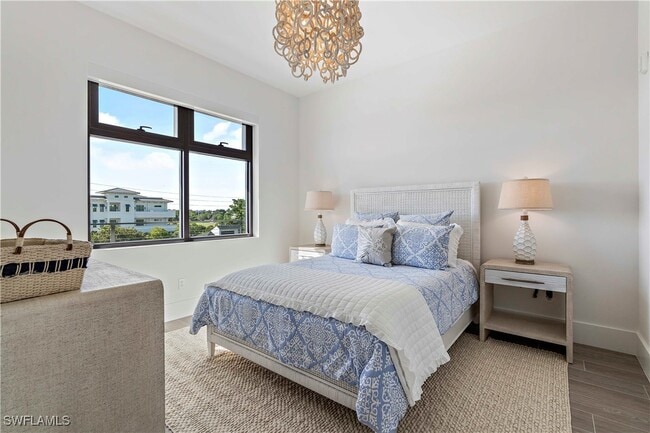 Building Photo - 850 Central Ave