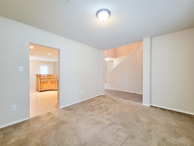 Building Photo - 4926 Lake Gladewater Ct