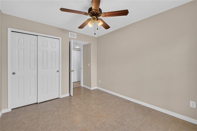 Building Photo - 13829 Timberland Dr