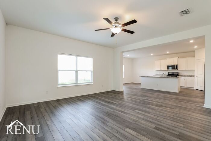 Building Photo - 10819 Juliette Pass