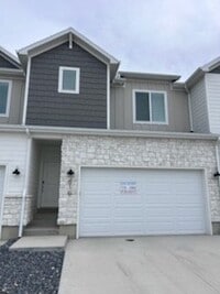 Building Photo - 616 W 650 N
