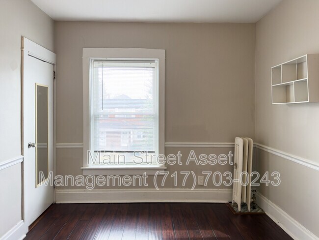 Building Photo - 1620 Randolph St