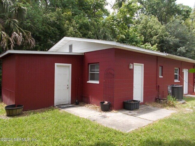 Building Photo - 5730 Cruz Rd