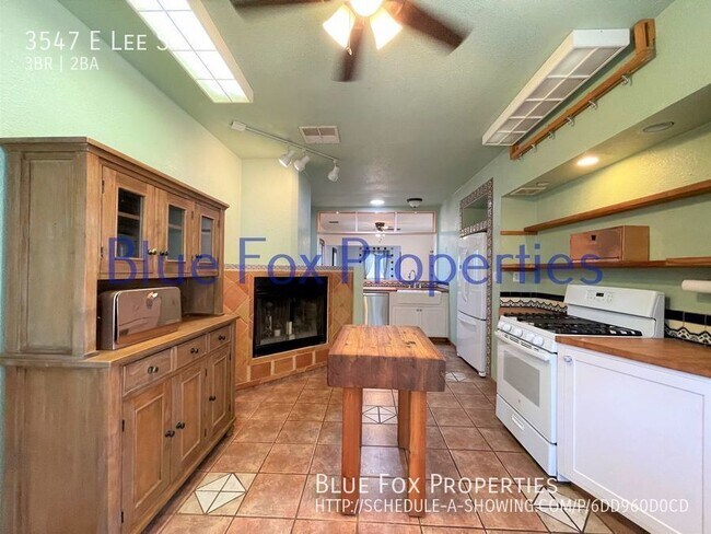 Building Photo - 3547 E Lee St