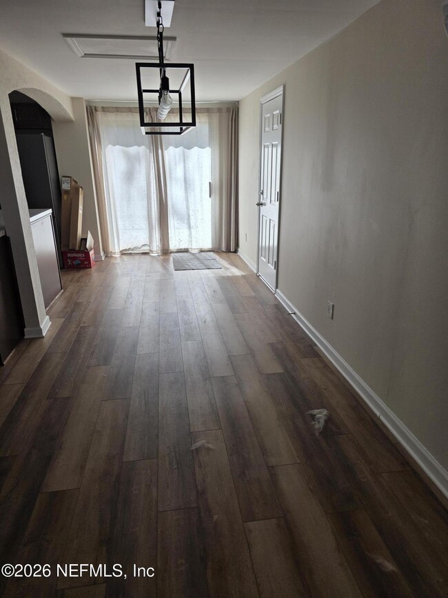 Building Photo - 3616 Toledo Rd