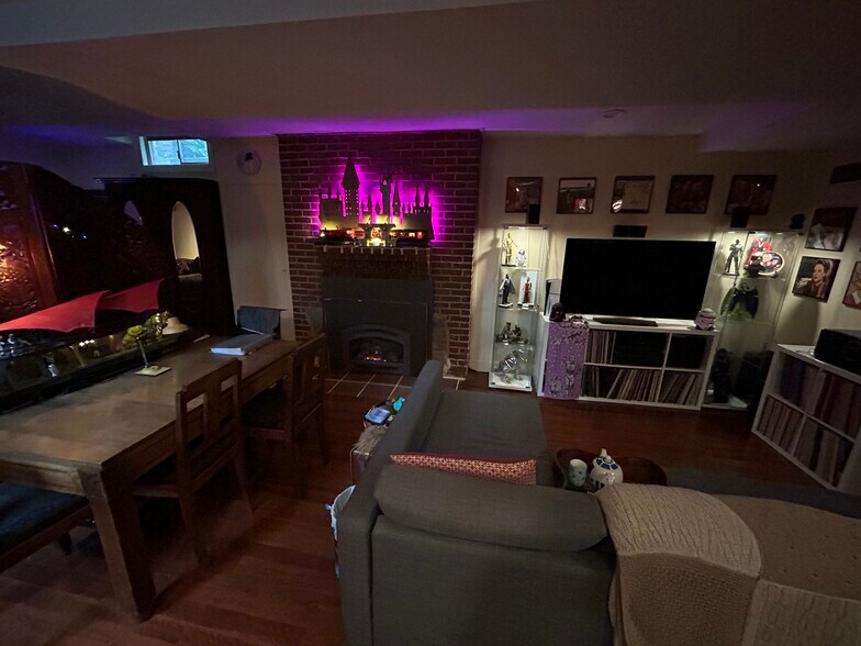 Lower level lounge and entertainment area - 3846 NE Maywood Pl