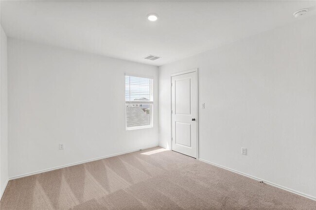 Building Photo - 114 Miglia St
