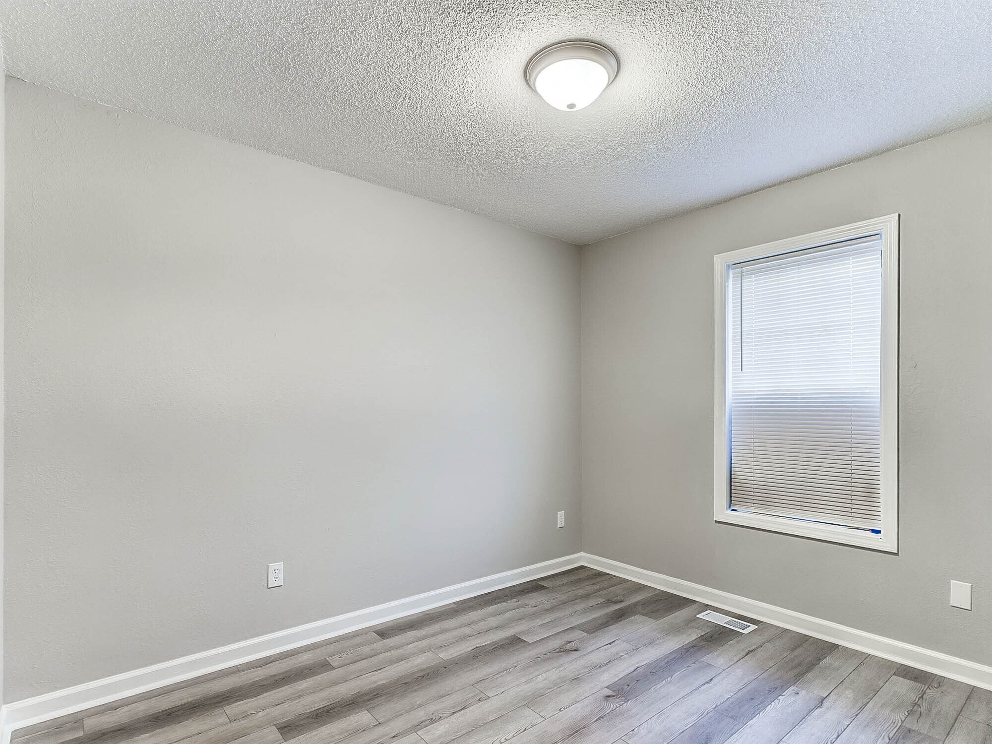 Building Photo - 754 Old Stage Rd