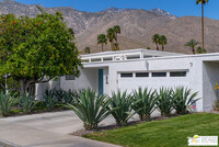 Building Photo - 940 E Murray Canyon Dr