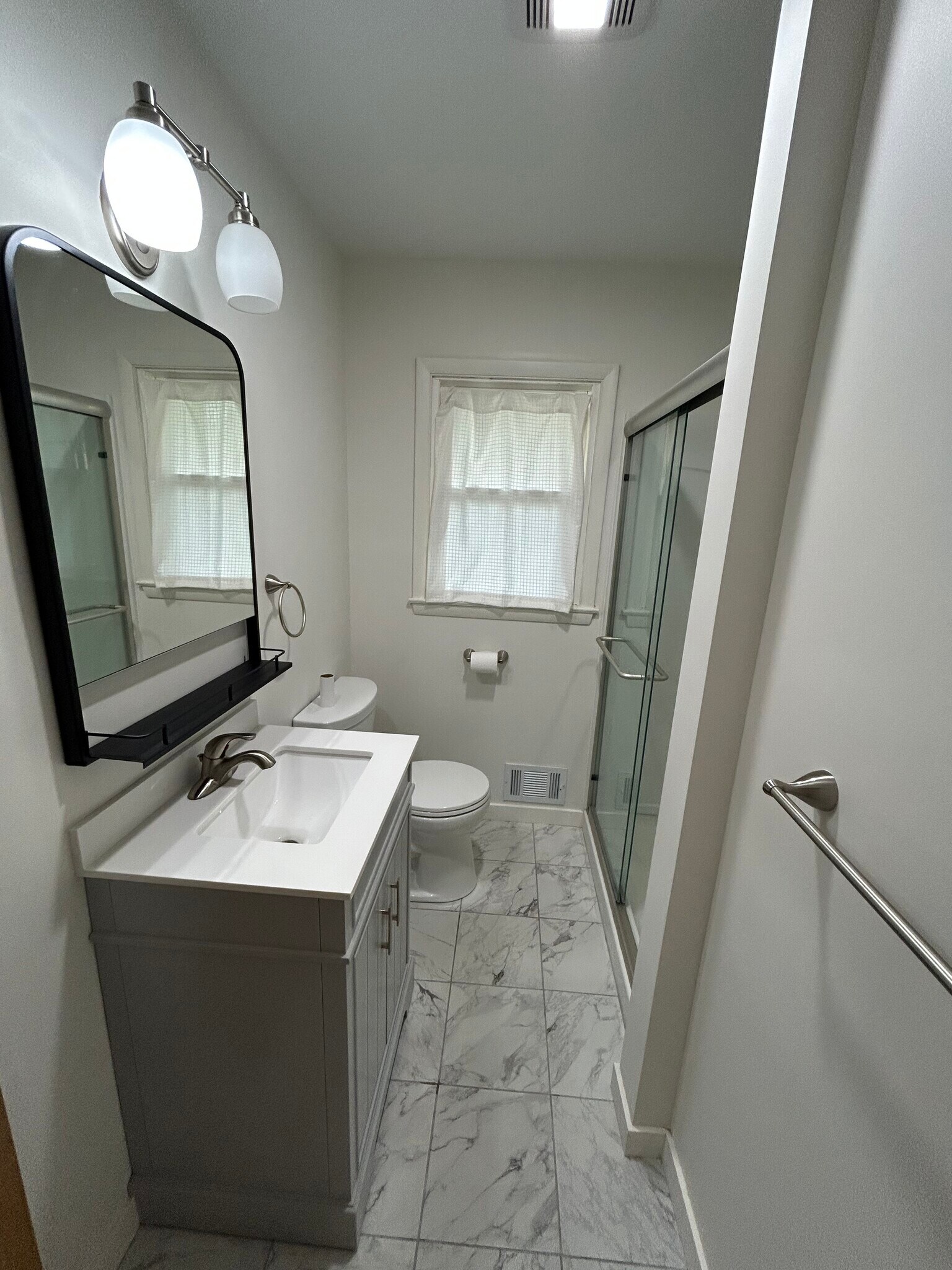 Bathroom - 1746 Oakwood Dr