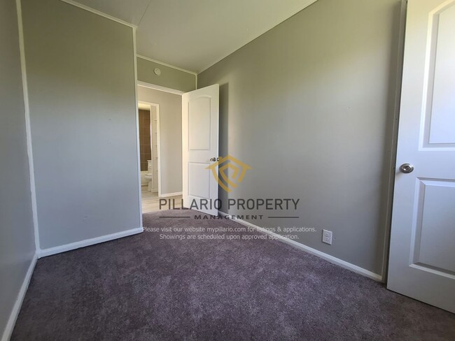 Building Photo - 3522 N Olney St
