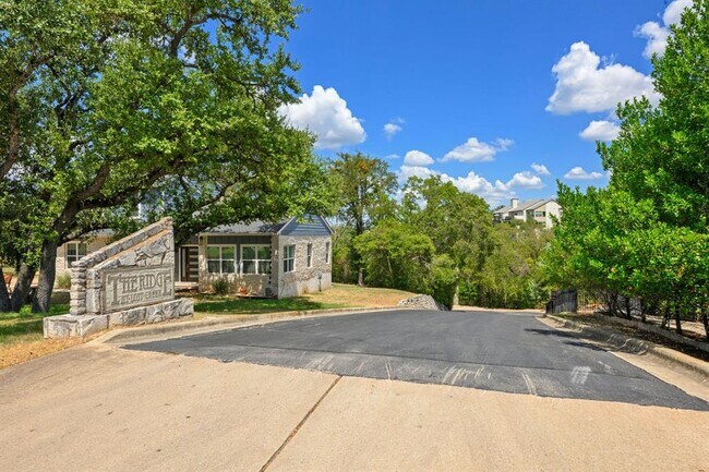 Building Photo - 1520 Ben Crenshaw Way
