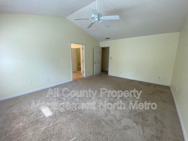 Building Photo - 280 Leasingworth Way
