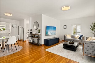 Building Photo - 1169 Amherst Ave