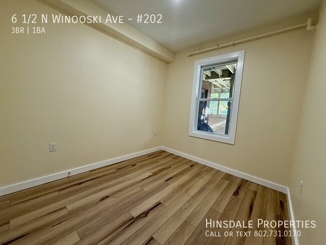 Building Photo - 6 1/2 N Winooski Ave-#202