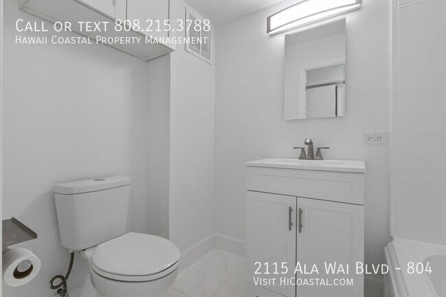 Building Photo - 2115 Ala Wai Blvd