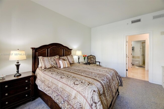 Building Photo - 16101 Emerald Estates Dr