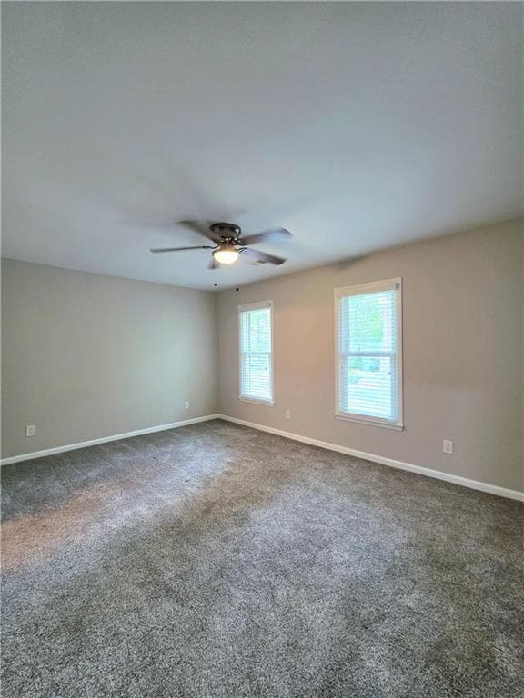 Building Photo - 765 N Parkwood Rd