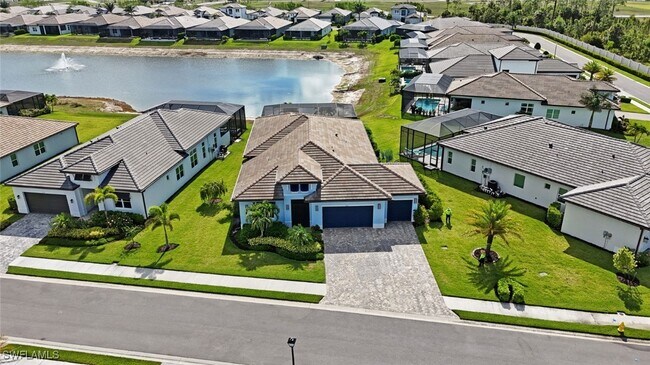 Building Photo - 3721 Sapphire Cv Cir