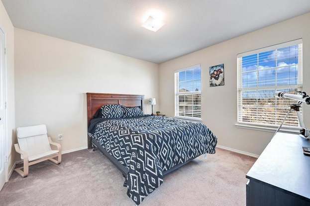 Building Photo - 712 Whitemarsh Dr