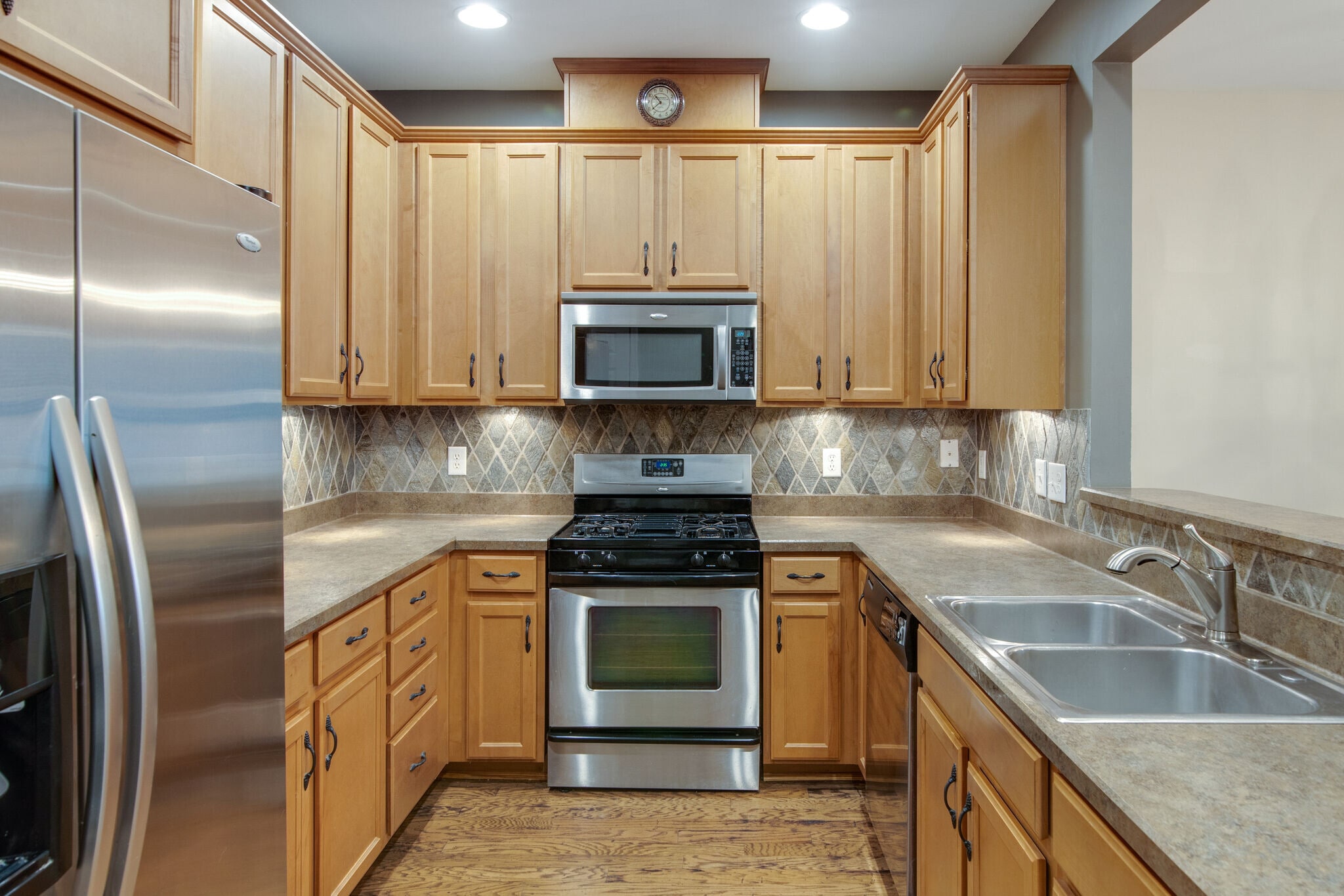 Building Photo - 7802 Kemberton Dr W