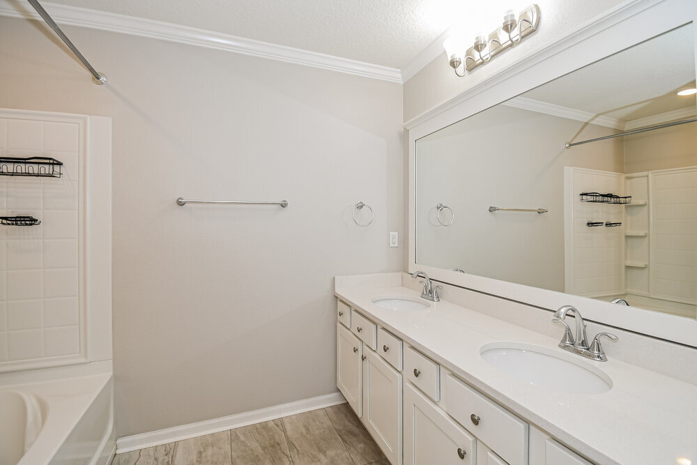 Building Photo - 2231 Pebble Point Dr