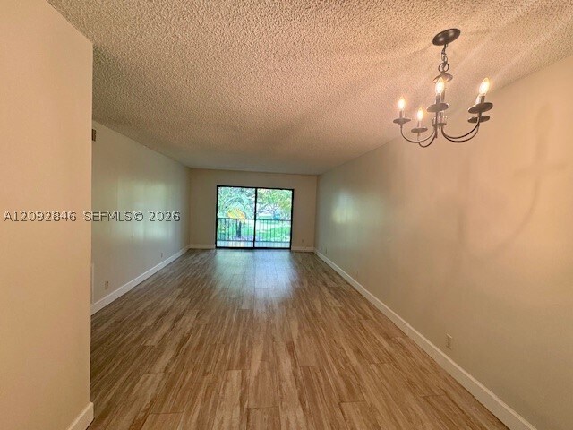 Building Photo - 3105 Oakland Shores Dr