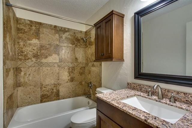 Building Photo - 2817 Downing St