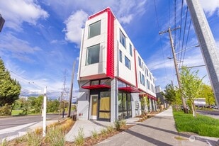 Building Photo - 7100 Beacon Ave S