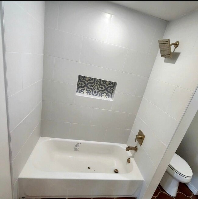 Building Photo - 6227 Lake Apopka Pl