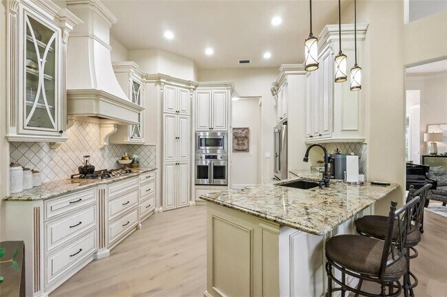 Building Photo - 3274 Oakmont Terrace