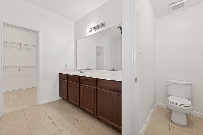 Building Photo - 20807 Echo Manor Dr