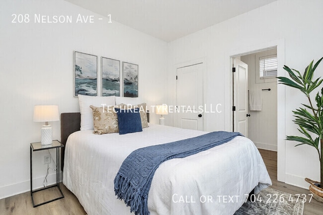 Building Photo - 208 Nelson Ave