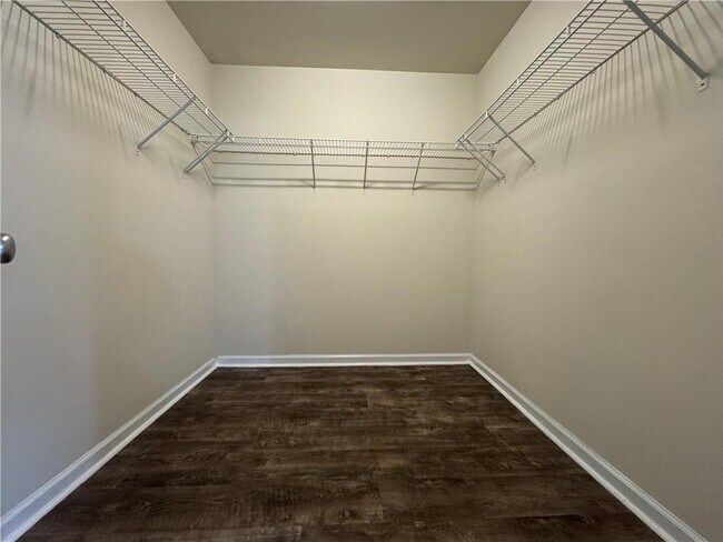 Building Photo - 3058 Cedar Glade Ln NE