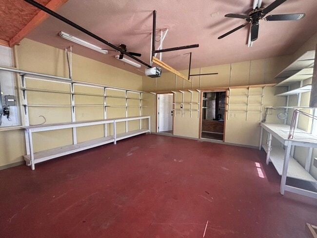 Building Photo - Large home and yard- 4/4 won't last